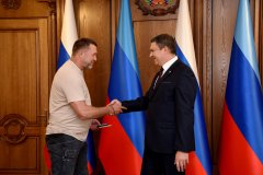 Леонид Пасечник получил медаль «За ратную доблесть»