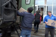 Госрезерв ЛНР передал более шести тонн продуктов для жителей сел Троицкое и Новозвановка