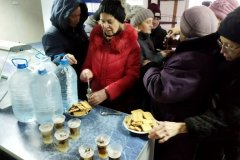 Мэрия Первомайска создала в Золотом "пункты подзарядки" для жителей, у которых нет света