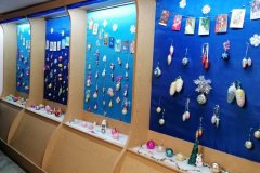 «История  страны в новогодних игрушках и открытках»