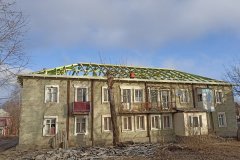 Строители из Калужской области приступили к ремонту 10 домов и соцобъекта в Первомайске