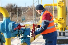 Первые абоненты в Золотом начали получать газ, отсутствовавший из-за боевых действий