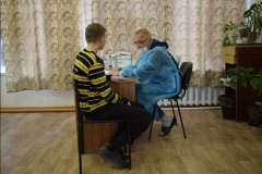 Медики начали профосмотры детей в Первомайске и подчиненных городу населенных пунктах