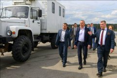 Калужская область передала Первомайску продукты питания и передвижной рентген-аппарат