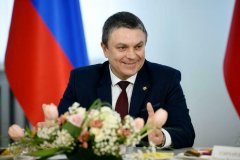 Поздравление врио главы ЛНР Леонида Пасечника с Днем социального работника