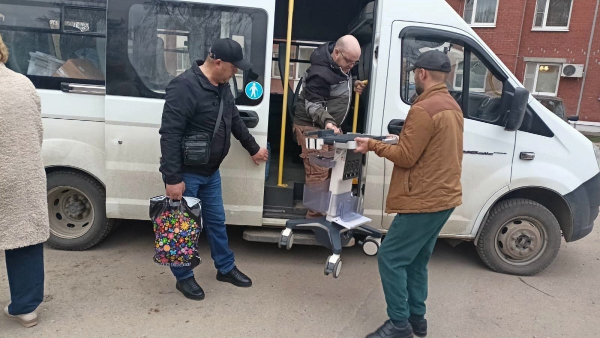 Для осмотра детей в Первомайск выехали бабынинские врачи