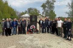 В Первомайске возложили цветы к памятному знаку ликвидаторам аварии на Чернобыльской АЭС