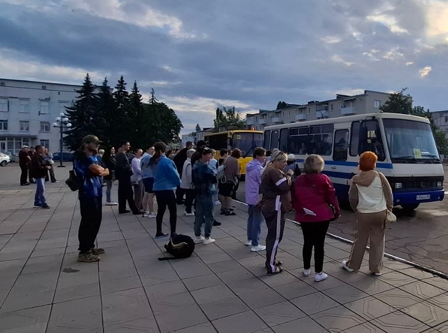Сегодня утром вторая группа детей из нашего городского округа отправилась на оздоровление в Калужскую область