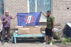 Первомайскому медучреждению передали медикаменты