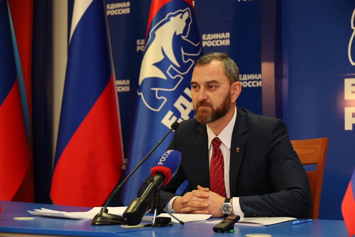 «Единая Россия» подвела итоги работы фракции в весеннюю сессию